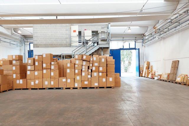 Stabilimenti produttivi in vendita