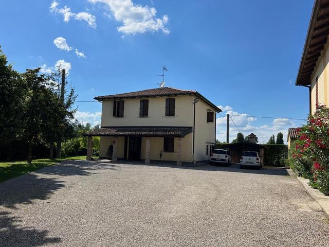 Ville in vendita