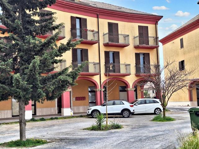 Garage in vendita
