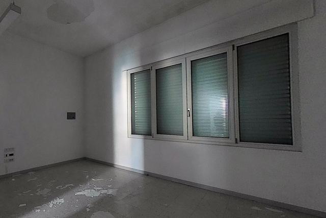 #25775 Ufficio al primo piano con terrazze in vendita - foto 4