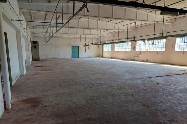 #14759 Laboratorio con zona showroom e uffici in vendita - foto 16