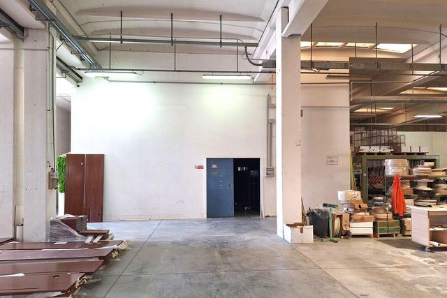 #24639 Capannone produttivo e cortile da frazionare in vendita - foto 20