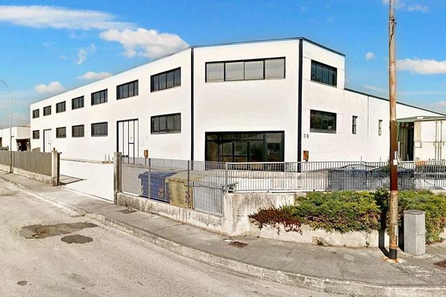 #24639 Capannone produttivo e cortile da frazionare in vendita - foto 13