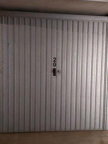 Garage in vendita