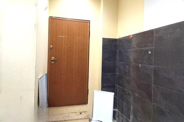 #24098 Edificio commerciale con parcheggio privato in vendita - foto 5