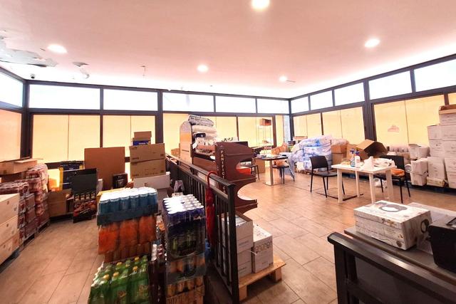 #24098 Edificio commerciale con parcheggio privato in vendita - foto 10