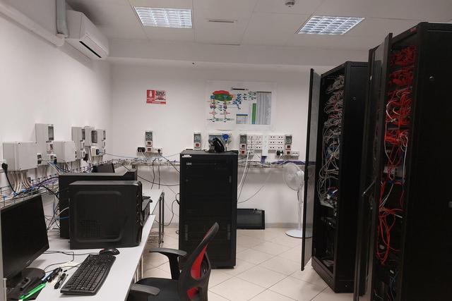 #20780 Fabbricato direzionale con cortile privato in vendita - foto 6