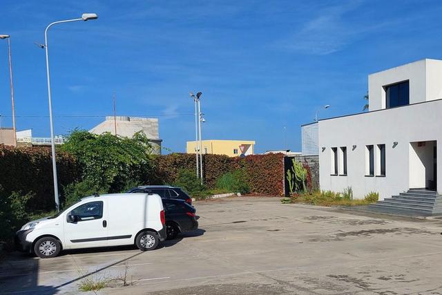 Edifici direzionali in vendita