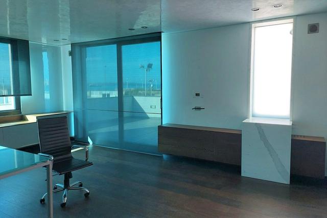 #20780 Fabbricato direzionale con cortile privato in vendita - foto 21
