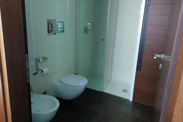 #20780 Fabbricato direzionale con cortile privato in vendita - foto 23