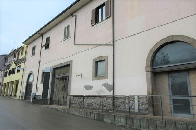 #14870 Locale commerciale piano terra e primo in vendita - foto 1