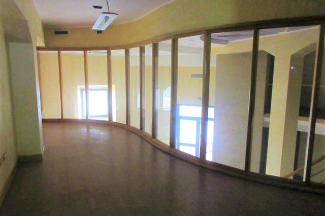 #14870 Locale commerciale piano terra e primo in vendita - foto 6