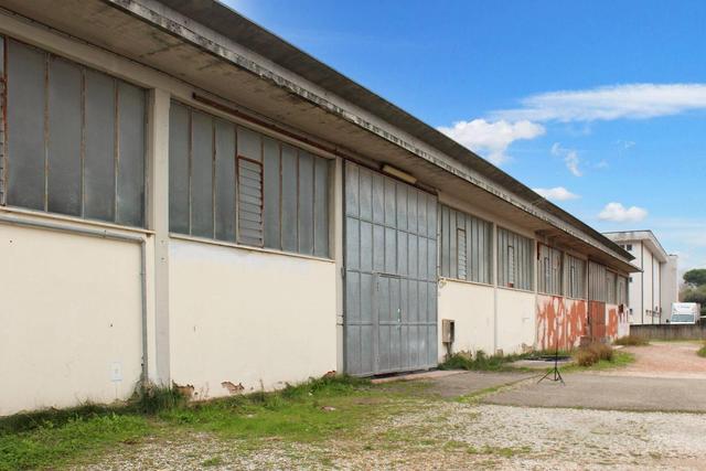 #22576 Capannone con piazzale e cabina elettrica in vendita - foto 9