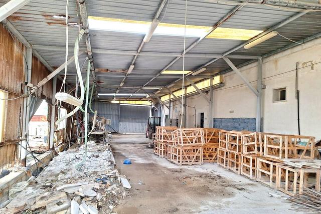 Stabilimenti produttivi in vendita