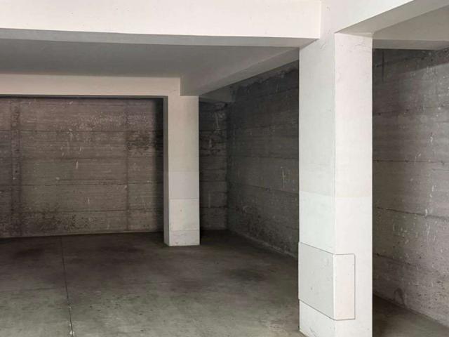 Garage in vendita