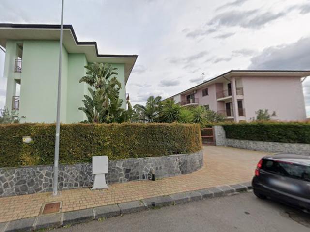 Garage in vendita