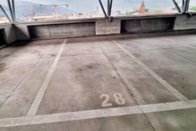 Posti auto in vendita