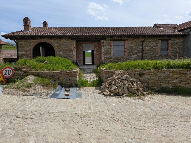 Rustici e casali in vendita