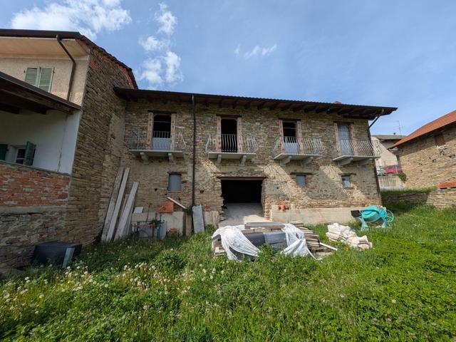 Rustici e casali in vendita