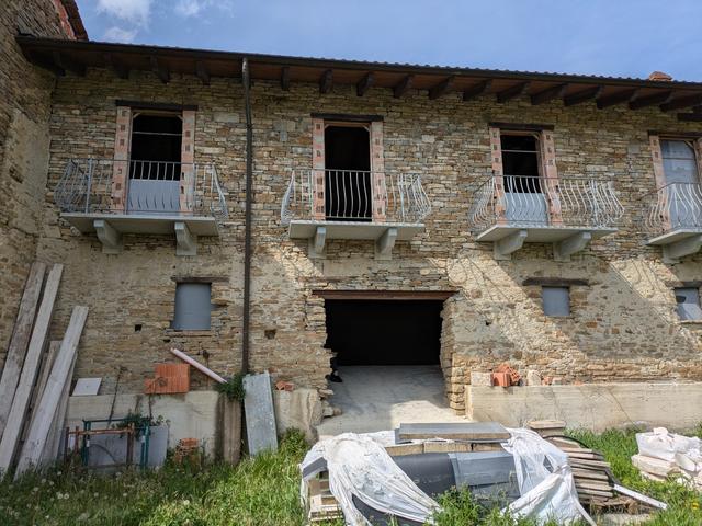 Rustici e casali in vendita