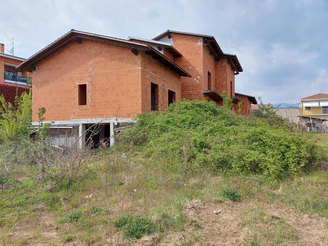 Palazzi in vendita