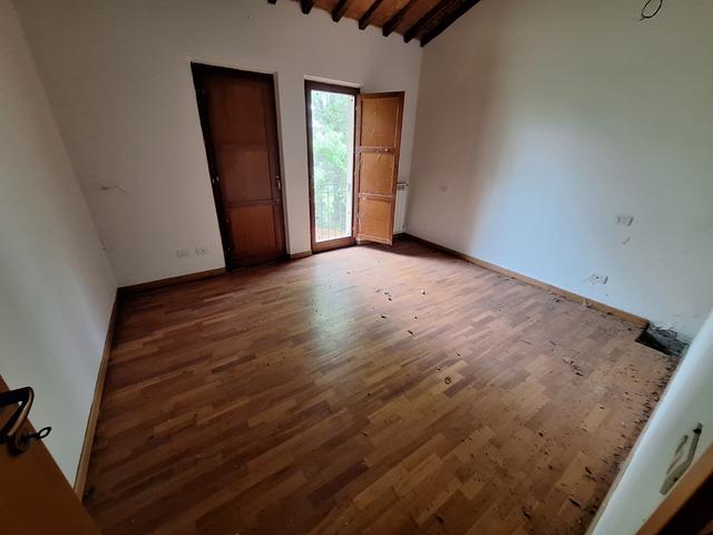 Palazzi in vendita