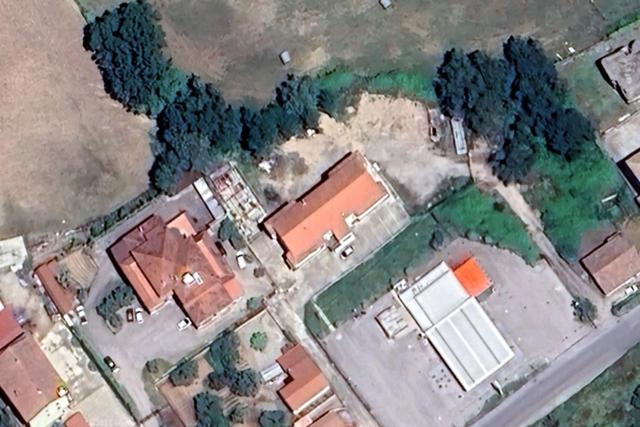 Magazzini in vendita