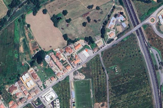 Magazzini in vendita