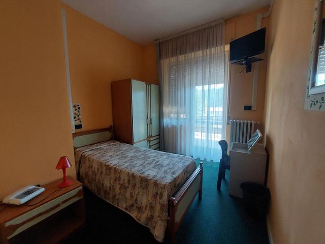#24334 Immobile a REDDITO - Ristorante con albergo a Colfiorito in vendita - foto 7