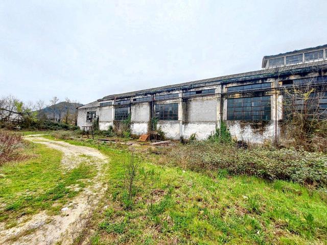 #26013 Area produttiva dismessa da riqualificare in vendita - foto 12