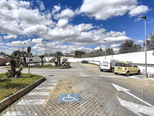 #26252 Fabbricato adibito a sala bingo con parcheggio in vendita - foto 5