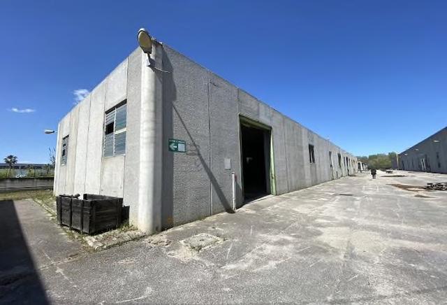 Stabilimenti produttivi in vendita