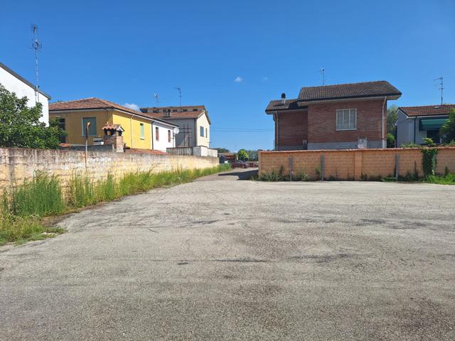 Stabilimenti produttivi in vendita