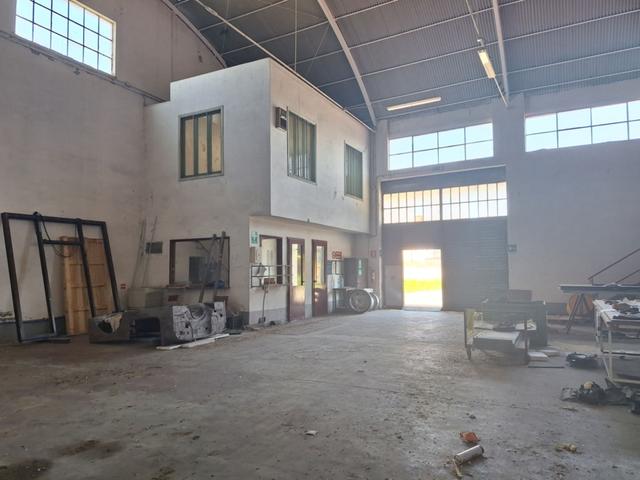 #2537115 Capannone industriale con ampia corte in vendita - foto 9
