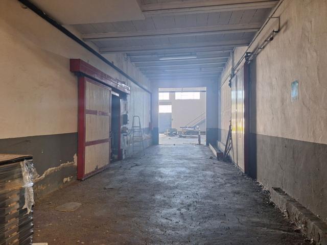 #2537115 Capannone industriale con ampia corte in vendita - foto 10