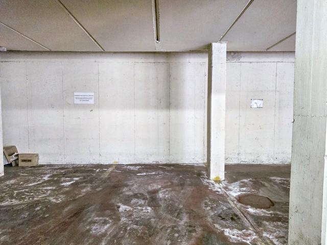 #2517003 Locale commerciale al grezzo con posto auto coperto in vendita - foto 9
