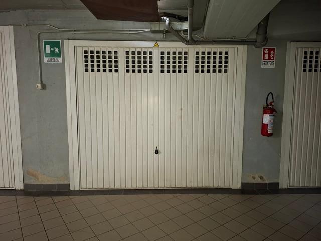 Garage in vendita