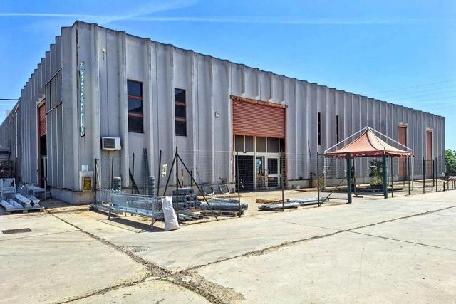 Stabilimenti produttivi in vendita