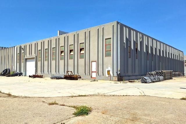 Stabilimenti produttivi in vendita