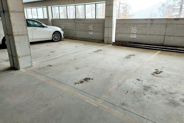 Posti auto in vendita