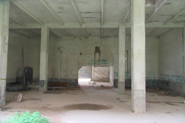 #8189 Area edificabile con ex cementificio in vendita - foto 3