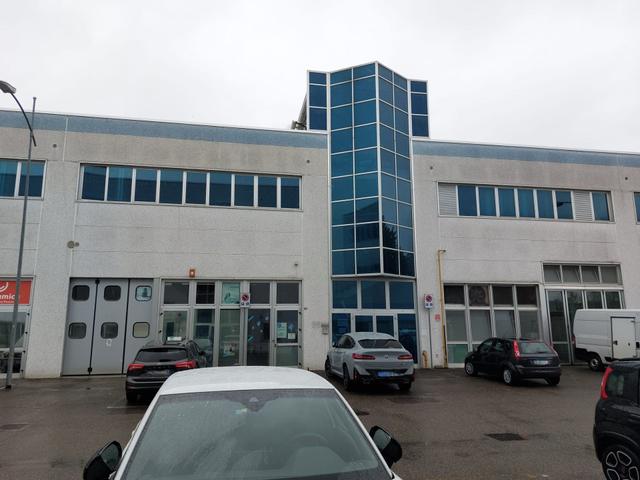 #2521008 Immobile uso negozio/direzionale in vendita - foto 11