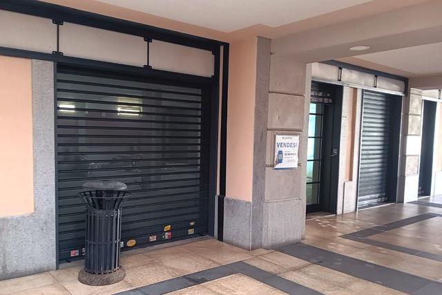 #2638331 Negozio (sub 66) in edificio polifunzionale in vendita - foto 8