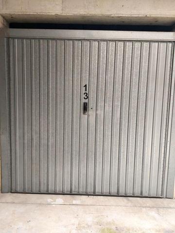 Garage in vendita