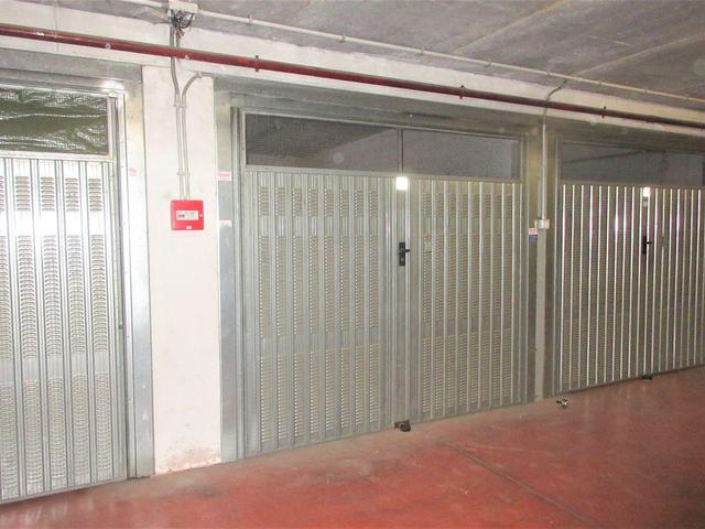 Garage in vendita