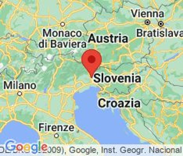 #20148 Negozio in centro storico con magazzino in vendita - foto 8