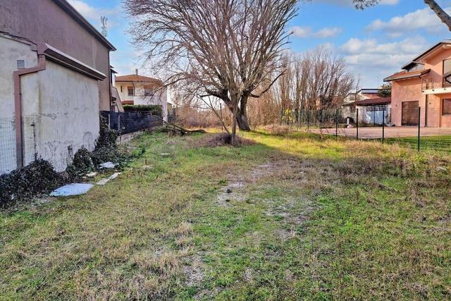 #20199 Terreno edificabile con fabbricati rurali da demolire in vendita - foto 1