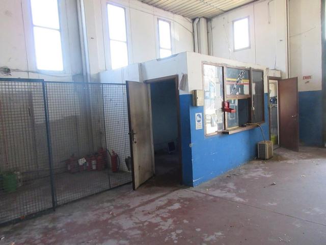 #12766 Magazzino in complesso artigianale in vendita - foto 16