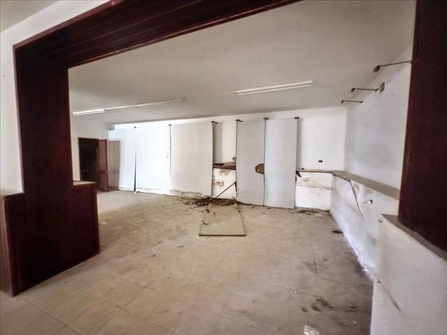 #2536936 Fabbricato commerciale su quattro livelli in vendita - foto 4