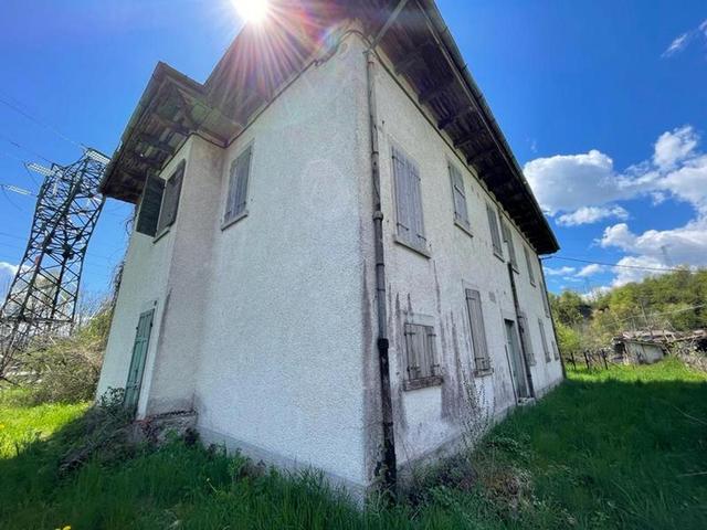 Palazzi in vendita